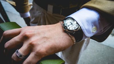 Как да избера часовник: Пълно ръководство за начинаещи 2025