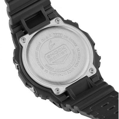 Мъжки часовник Casio G-Shock - DW-5600UE-1ER