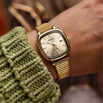 Дамски аналогов часовник Casio - LTP-B166D-9AVEF