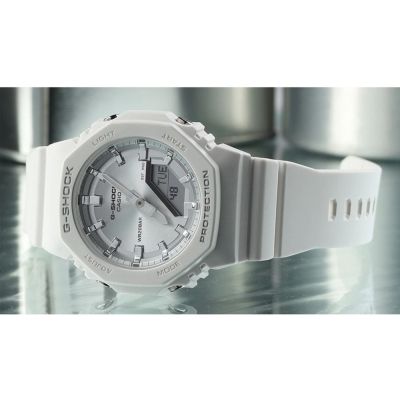 Дамски часовник Casio G-Shock - GMA-P2100VA-7AER