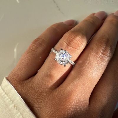 Ръчно изработен пръстен ROUND CUT PAVÉ BAND от 925 каратно сребро - RNG-RND-SLVR