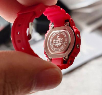 Часовник пръстен Casio G-Shock - DWN-5600-4ER