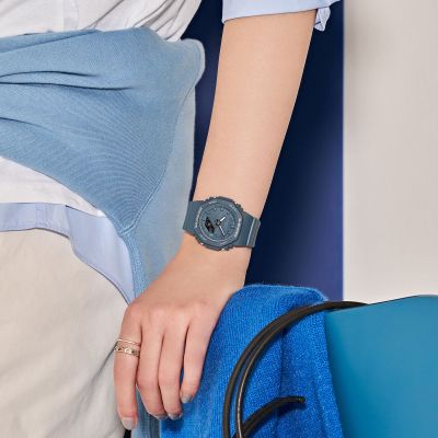 Дамски часовник Casio G-Shock - GMA-P2100BA-2AER