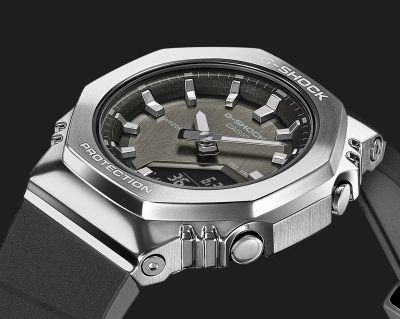 Дамски часовник Casio G-Shock - GM-S2110-1A7ER